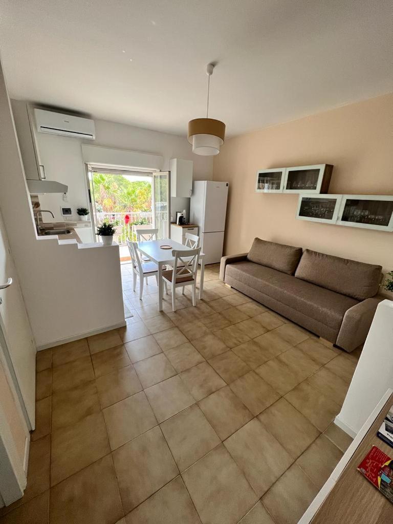 Relaxing Apartments Giardini Naxos Exterior foto